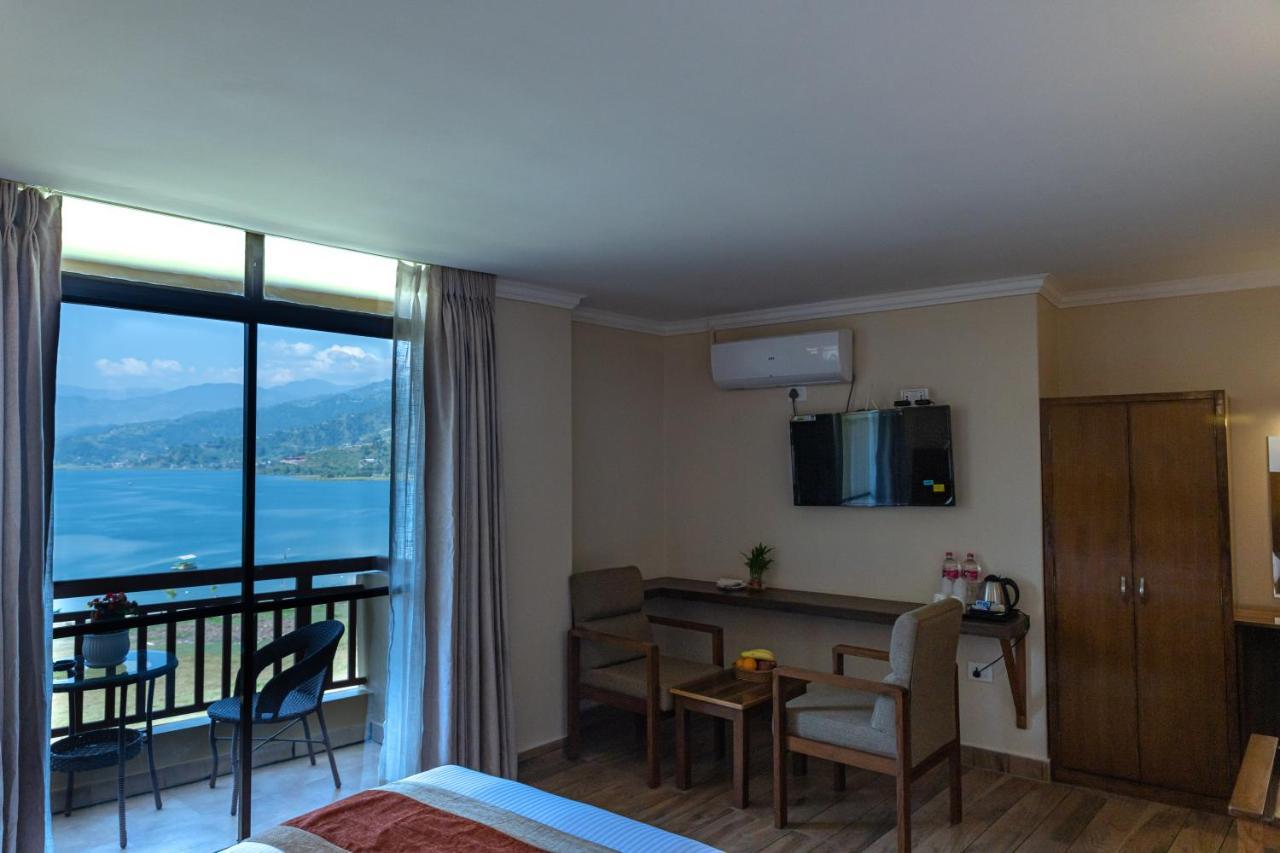 Hotel Fewa Camp Pokhara Exteriör bild