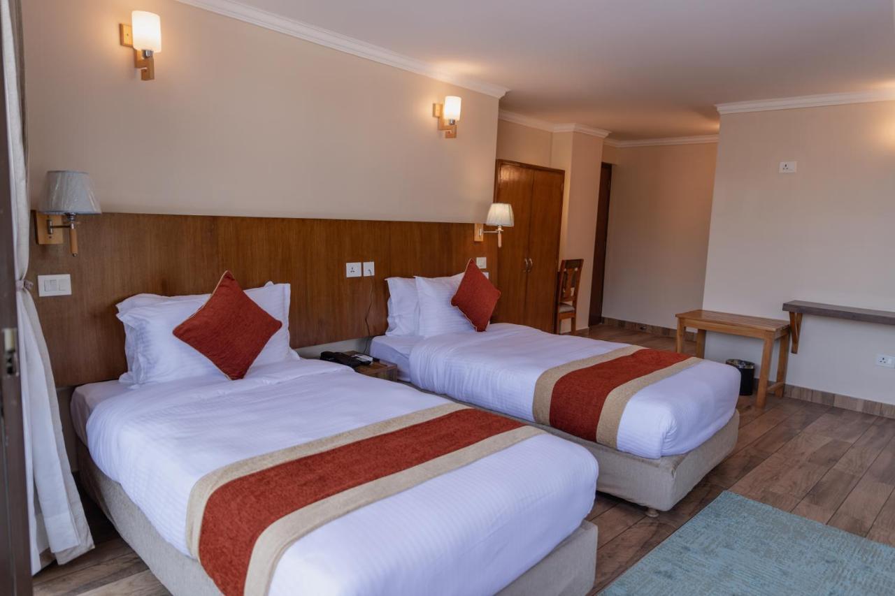 Hotel Fewa Camp Pokhara Exteriör bild
