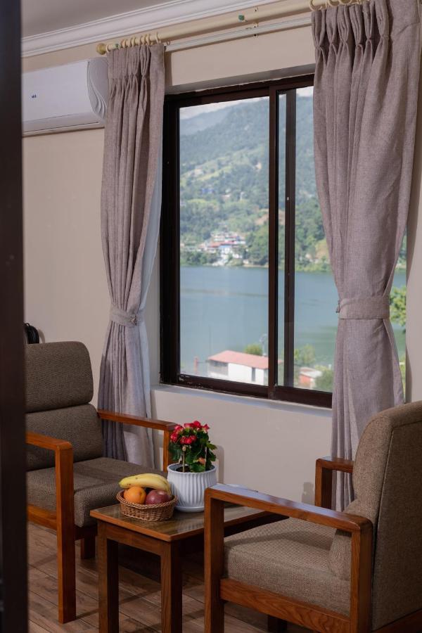 Hotel Fewa Camp Pokhara Exteriör bild
