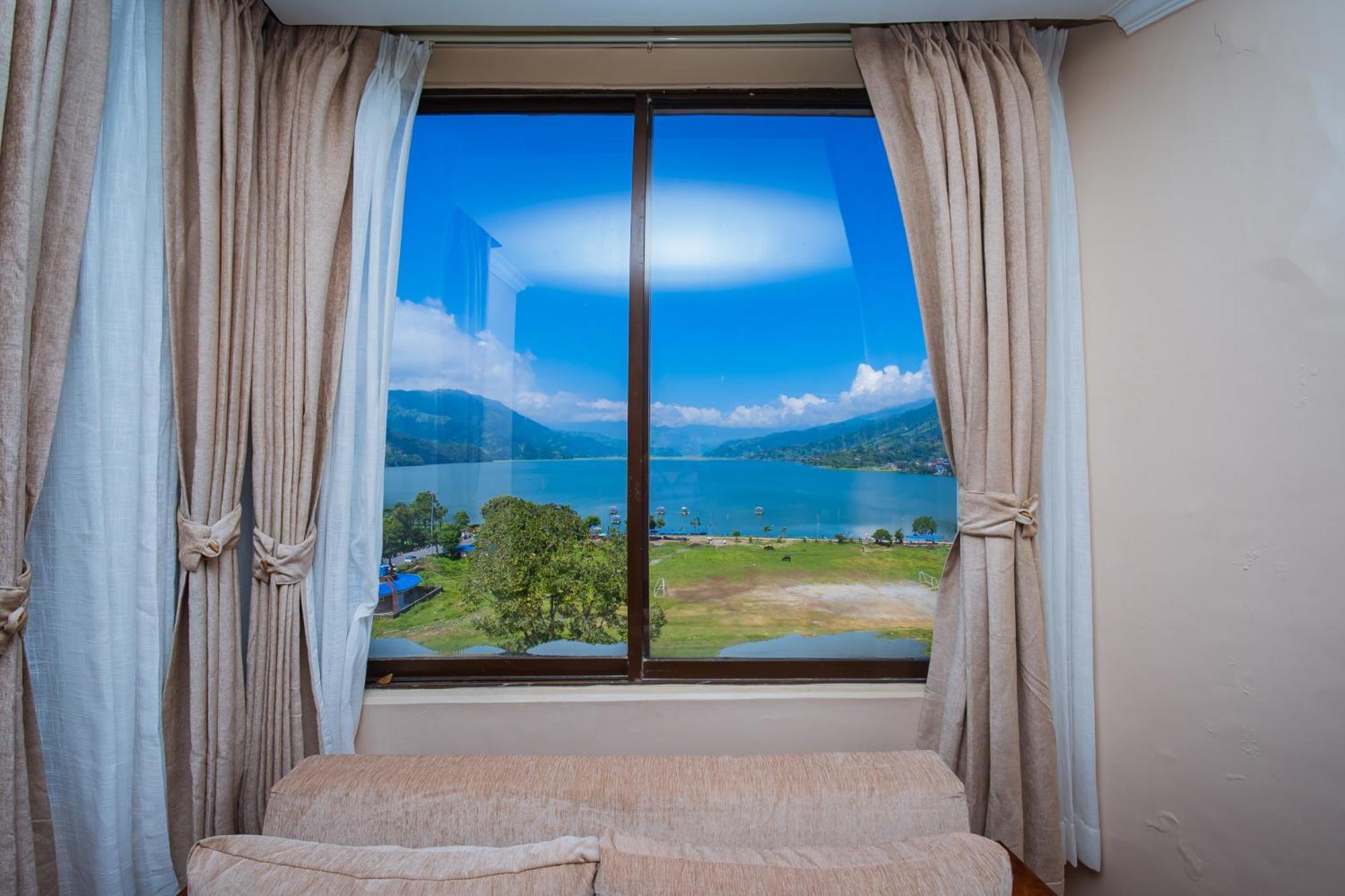 Hotel Fewa Camp Pokhara Exteriör bild