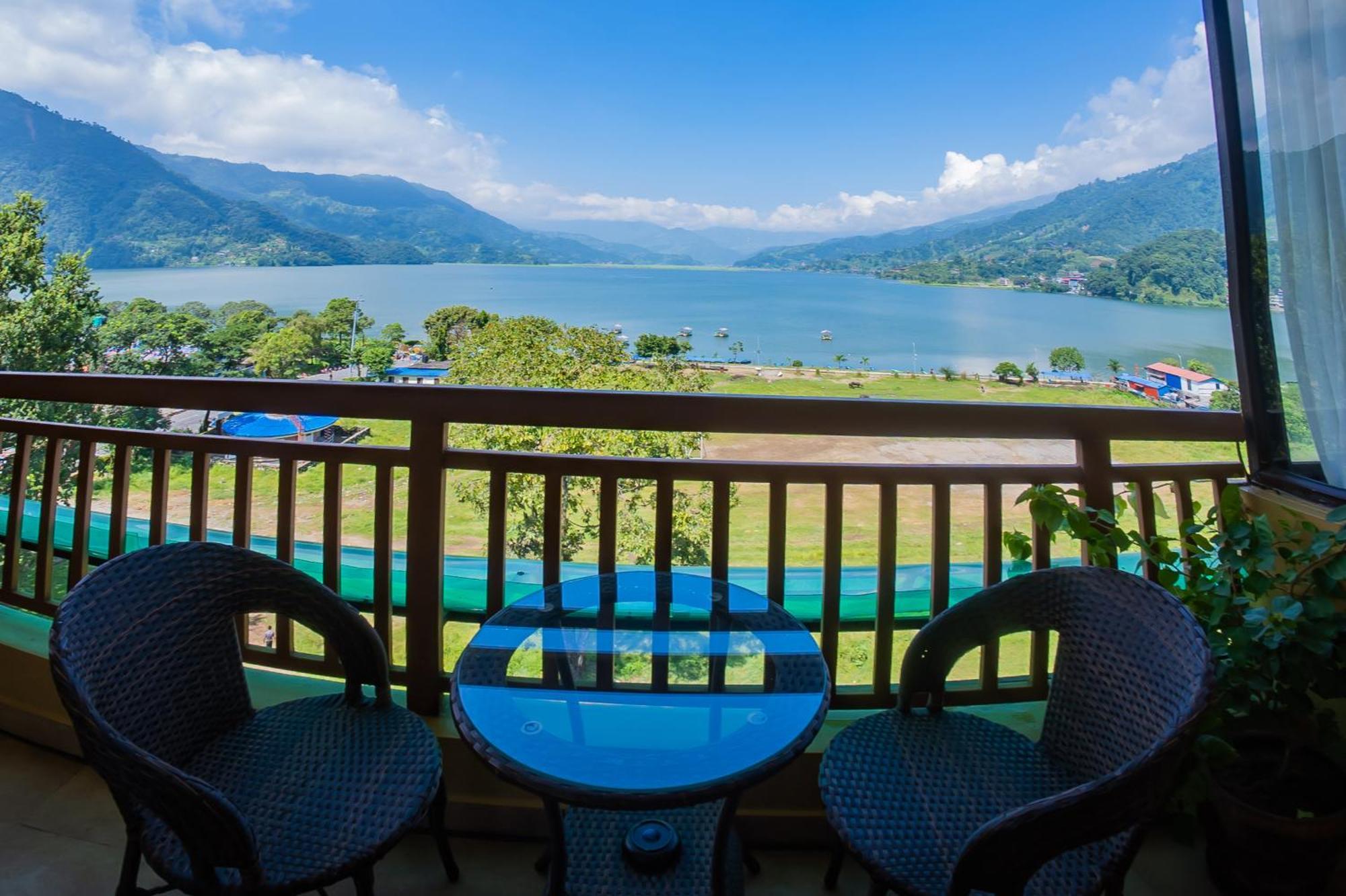 Hotel Fewa Camp Pokhara Exteriör bild