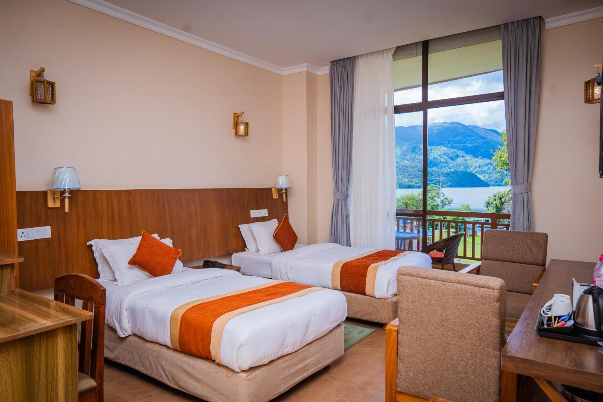 Hotel Fewa Camp Pokhara Exteriör bild